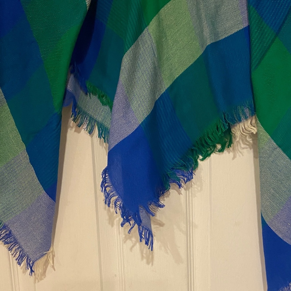 Echo Blue and Green Plaid Wrap - Picture 4 of 9
